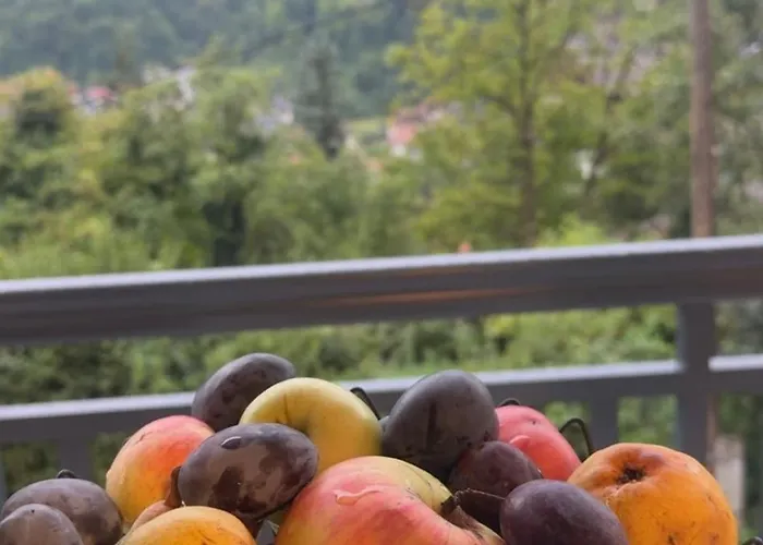 Al Dana Appartement *