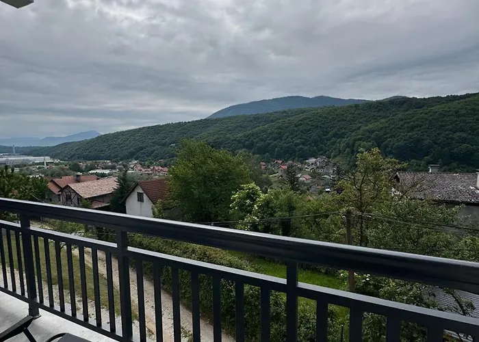 Al Dana Appartement *